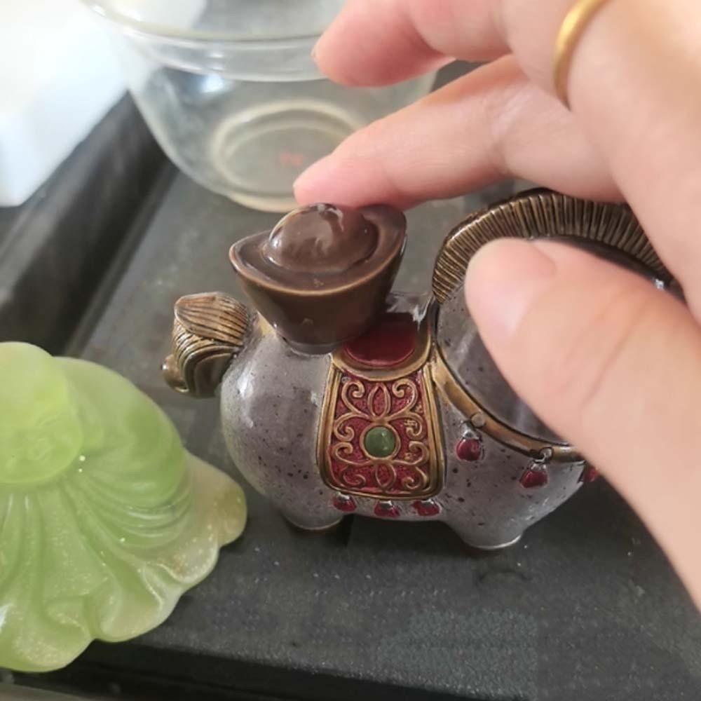 The Tea Favors Tea Pet Horse Sculpture High Temperatures Wealth Display Resin Foal Statue Lucky Bag Rotatable
