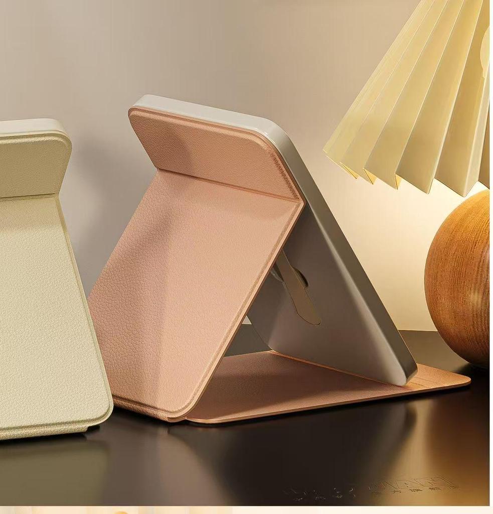 LED Folding Makeup Mirror with Comb – Compact, Lighted, and Convenient for Desktop Use