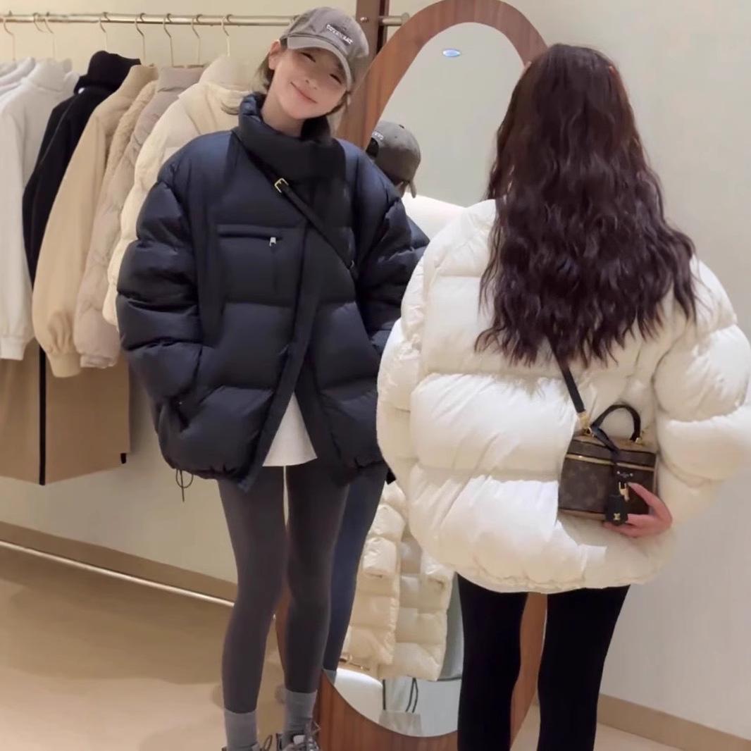 

Women s Korean-Style Stand-Up Collar Thick Down Jacket, Winter 2024 Loose Fit, High-End Petite Coat. X-Large білий