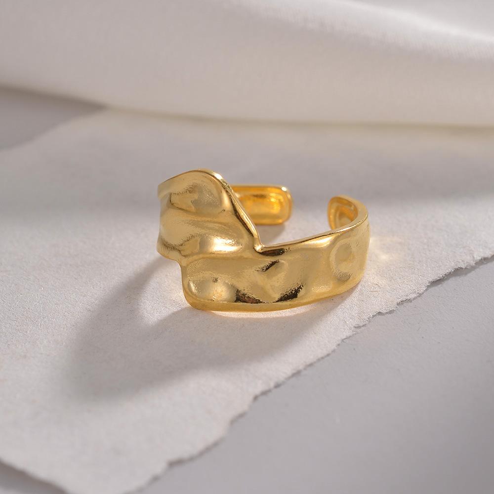 New Popular Jewelry In Europe and America, Water Ripple Titanium Steel Women's Ring with Adjustable Opening