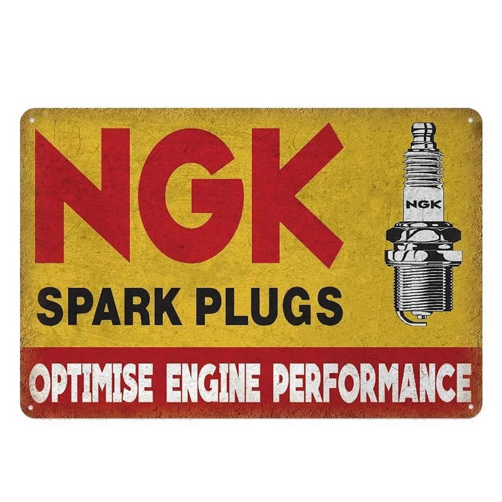 Vintage-Style Motor Oil Gas Signs - Esso STP Iron Painting Plaques | Charming Decor for Cafe & Man Cave Interiors