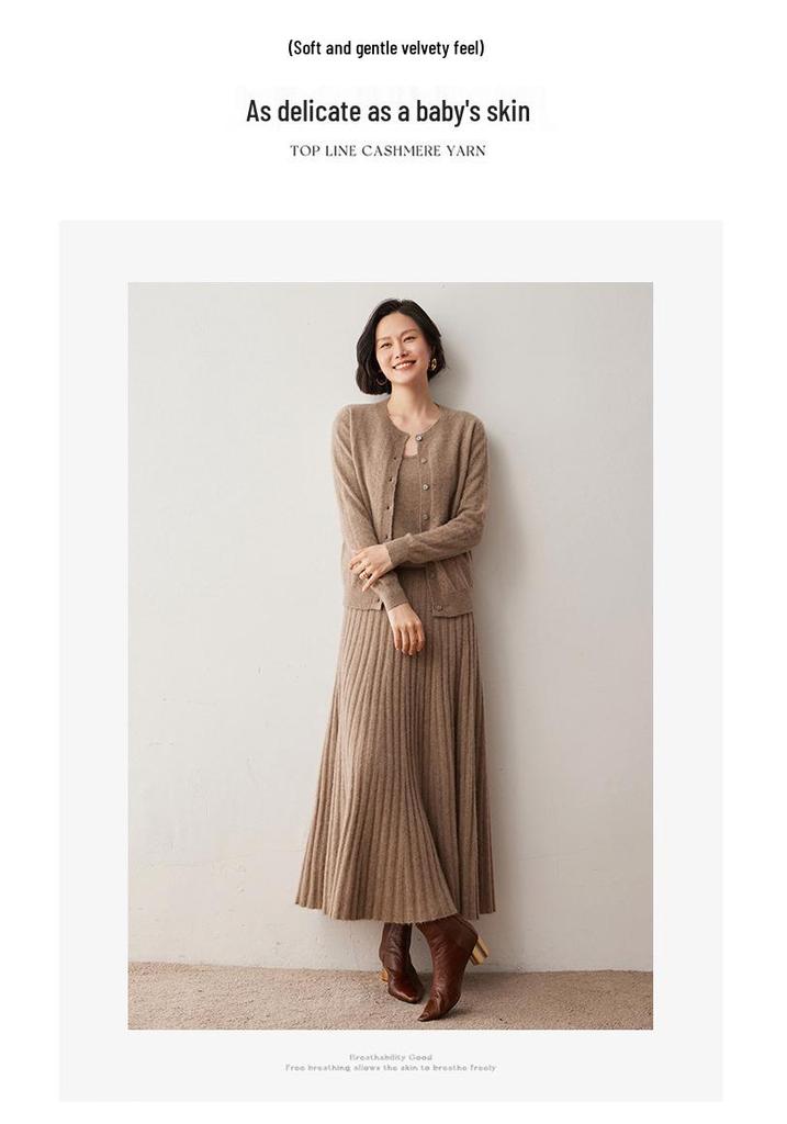 2024 Autumn/Winter Women's Round Neck Cashmere Jacquard Sweater - Versatile Loose Knitwear Cardigan