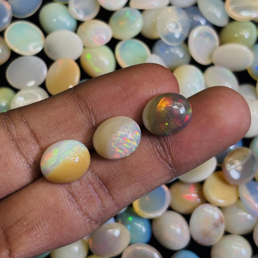 12 Pcs   Lab-Created OPAL 6X4 Mm Oval Cut Australian Gemstone Lot