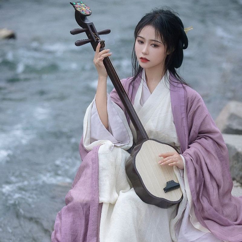 Charming Women's Suit Hanfu Set with Chinese Wei Jin Dynasty Style