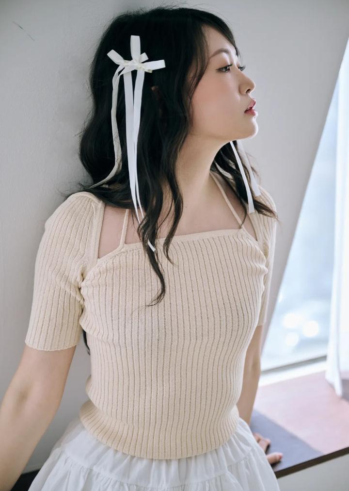 Bisou Bianca Two-Way Knit T-Shirt (Ivory) Free/Free