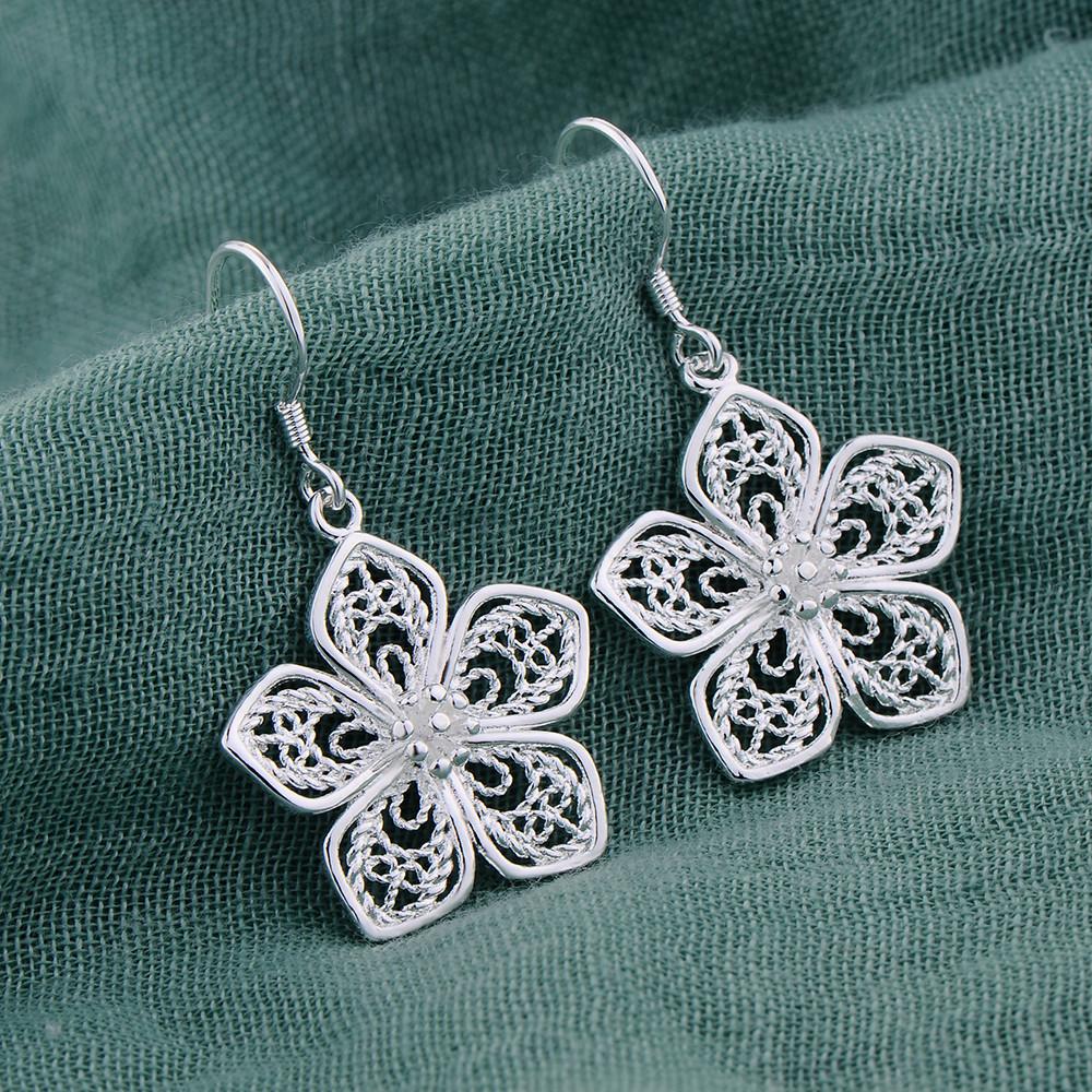 NEW 925 Sterling Silver Earrings Hot Hearts for Women Exquisite Student Girlfriend Jewelry Accessories Wedding Fashion Gift
