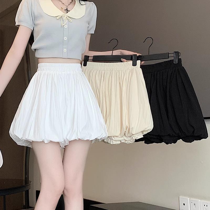 

Women s Autumn Floral Wide-Leg Elastic Waist Lantern Shorts M чорний