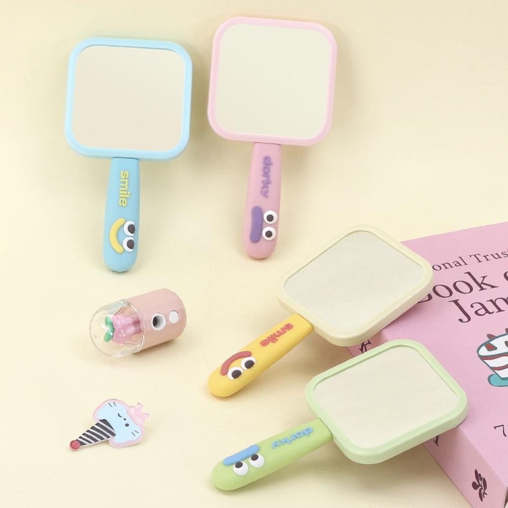 

Мультяшне кишенькове дзеркало Міні-дзеркало для косметики Миле дзеркало для макіяжу Інструменти для косметики Random Color