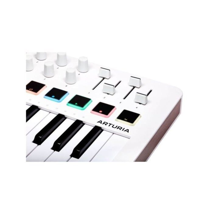 Arturia Minilab 3