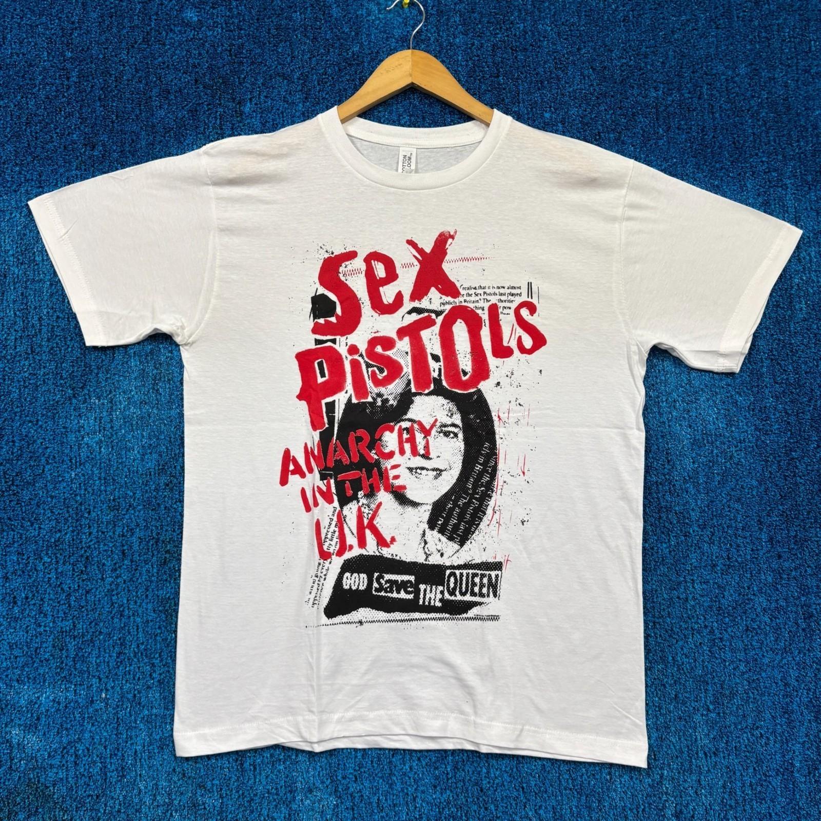 Sex Pistols “Anarchy In The U.K.” Graphic T-Shirt Large L