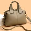 2026 Spring and Summer New Pillow Bag Niche Design Retro Style Handbag Feeling Fashionable Versatile Messenger Bag