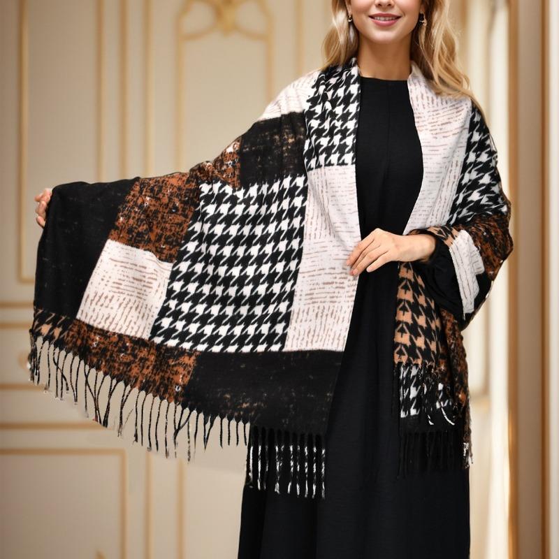 Autumn and winter new imitation cashmere long scarf retro geometric square scarf warm high-end fringed women's shawl