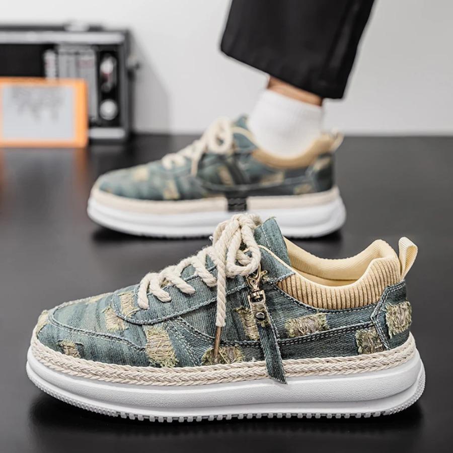 2025 Canvas sneakers small white shoes men's new thick sole breathable increase fashion casual shoes men running shoes tênis