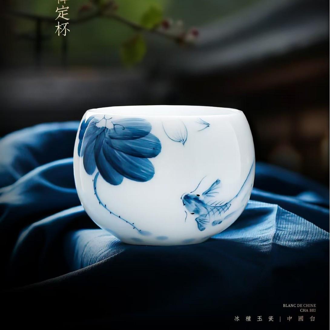 

Hand-painted Ice Jade Porcelain Master Ceramic Tasting Kung Fu Set Single Tea Cup Gift 120ML