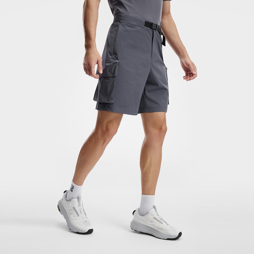 FILA Explore Classic Outdoor Casual Sports Versatile Comfortable Loose Woven Cargo Shorts Men shorts Dark-Gray A11M627803FDY