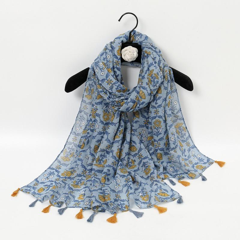 Spring and Autumn New Bali Yarn Tassel Retro Printed Geometric Scarf Versatile Fashion Travel Sunscreen Shawl Silk Scarf Women