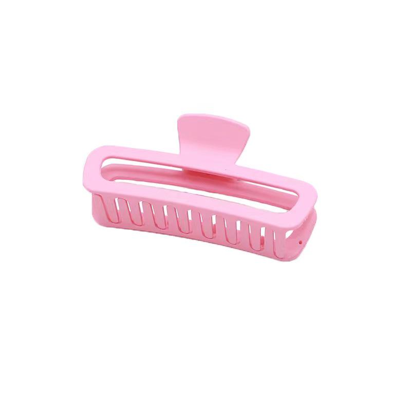 13cm Creamy White Shark Hair Clip for Women - Elegant Updo Claw Clip for Volume and Style