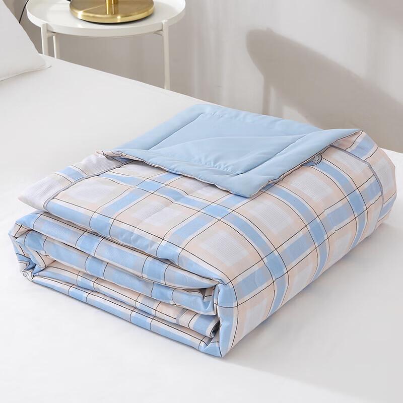 Lightweight Summer Quilt