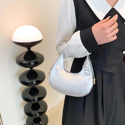 Bolsa de cor sólida para mulheres, nova tendência de primavera, bolsa de mão, bolsa de ombro, bolsa de axila, bolsa transversal simples