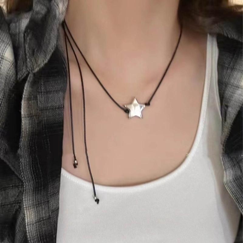 Simple Star Pendant Necklace Glass Beaded Clavicle Chain Choker Necklace Statement Jewelry Fashion Neck Chain Gifts