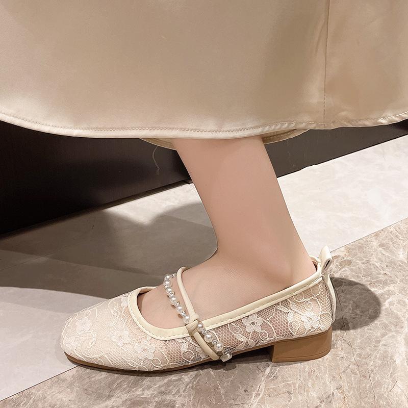 French Single Shoes Girl 2025 New Low-heeled Gentle Matching Skirt Flat-soled Grandma Shoes Fairy Style Soft-soled Mary Jane Shoes