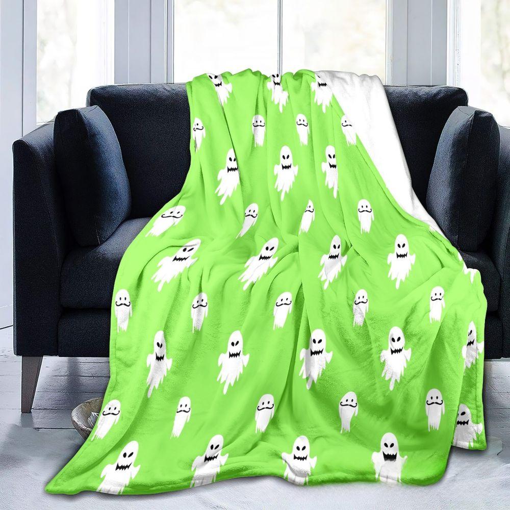 Halloween Cute Spoopy Ghosts Candy Blanket Flannel Autumn Portable Lightweight Thin Throw Blanket Sofa Travel Bedding Throws