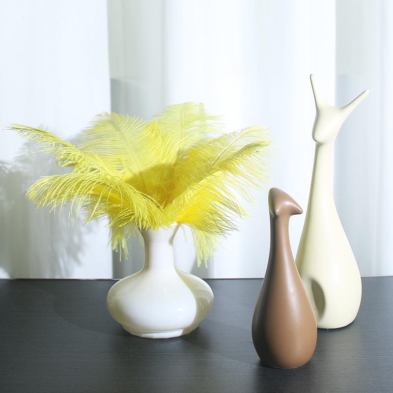 25-30cm Large Ostrich Feather for Wedding Bouquet or Photo Decoration