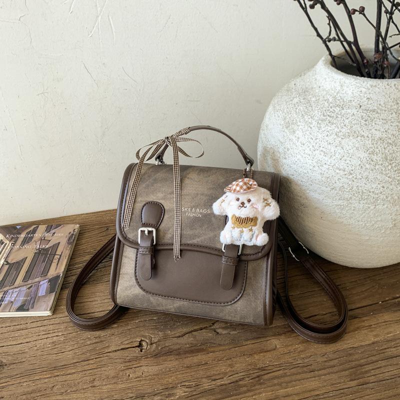 Schoolbag Korean version fashion backpack women's 1011 winter new simple fashion British college trendy with retro backpack