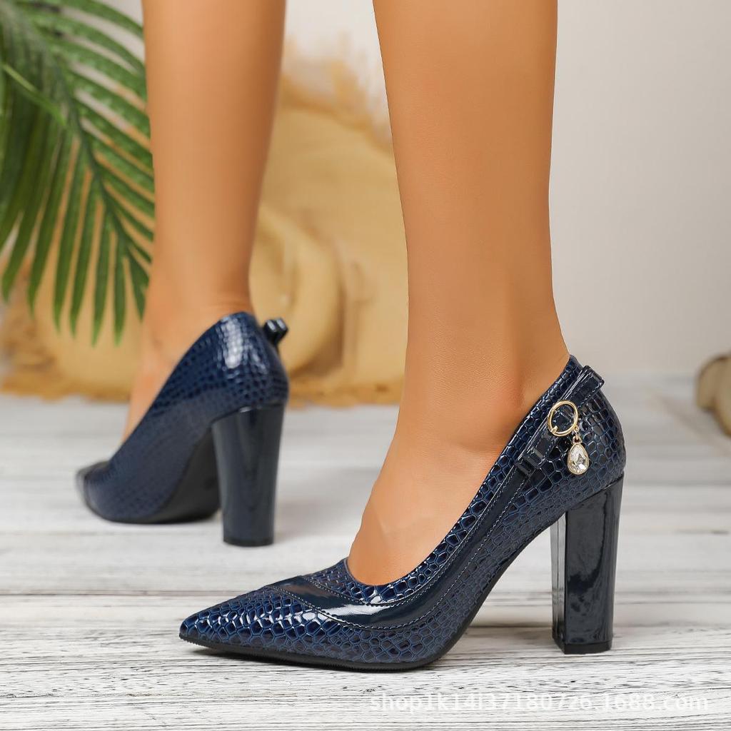 Plus Size Women's Snake Print Chunky Heel Pointed Toe High Heels (Size 43)