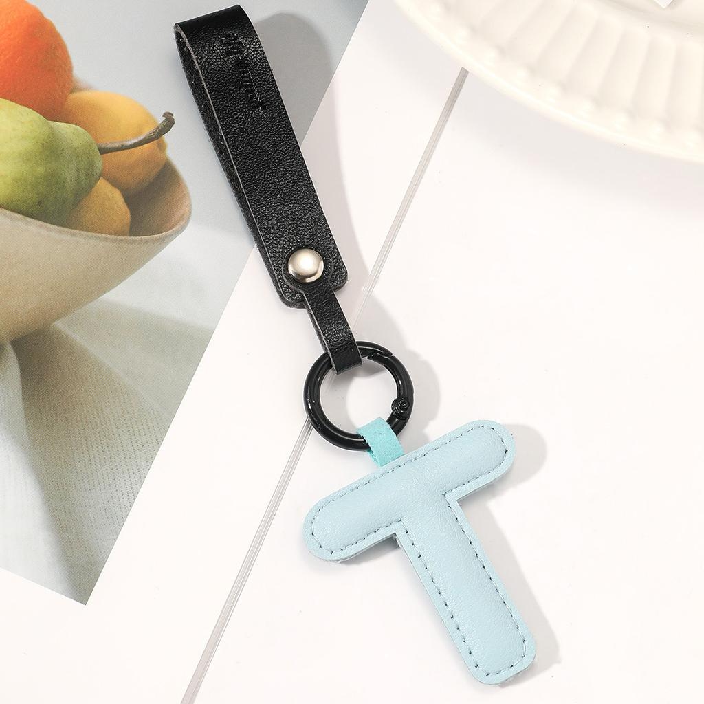 Fashion Leather 26 Letter Keychain Pendant