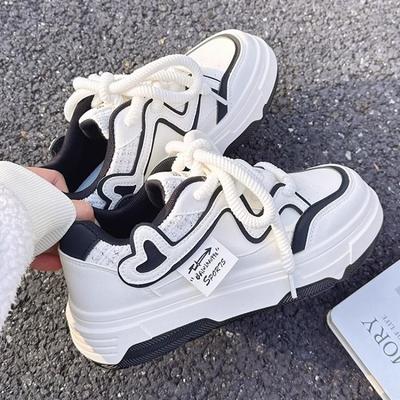 Mode Automne et Hiver 2024 Baskets en Cachemire Mignonnes à Semelle Épaisse Chaussures de Sport Décontractées Cadeau pour Filles Chaussures à Plateforme de Créateur pour Femme