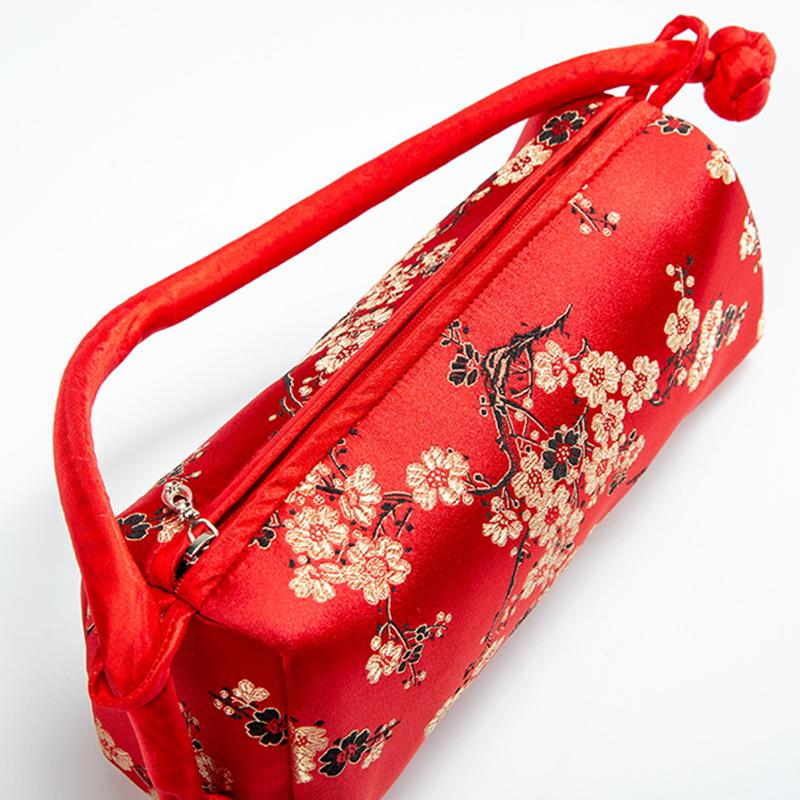 Retro Embroidery Satin Silk Handbags Flower Storage Bags Silk Embroidered Women Bag Fashion Matching Bride Women Handbag