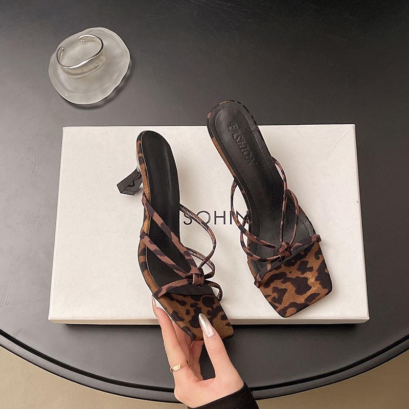 2025 summer high heels women's new leopard print sexy square heel sandals versatile fashion wear height-increasing slippers