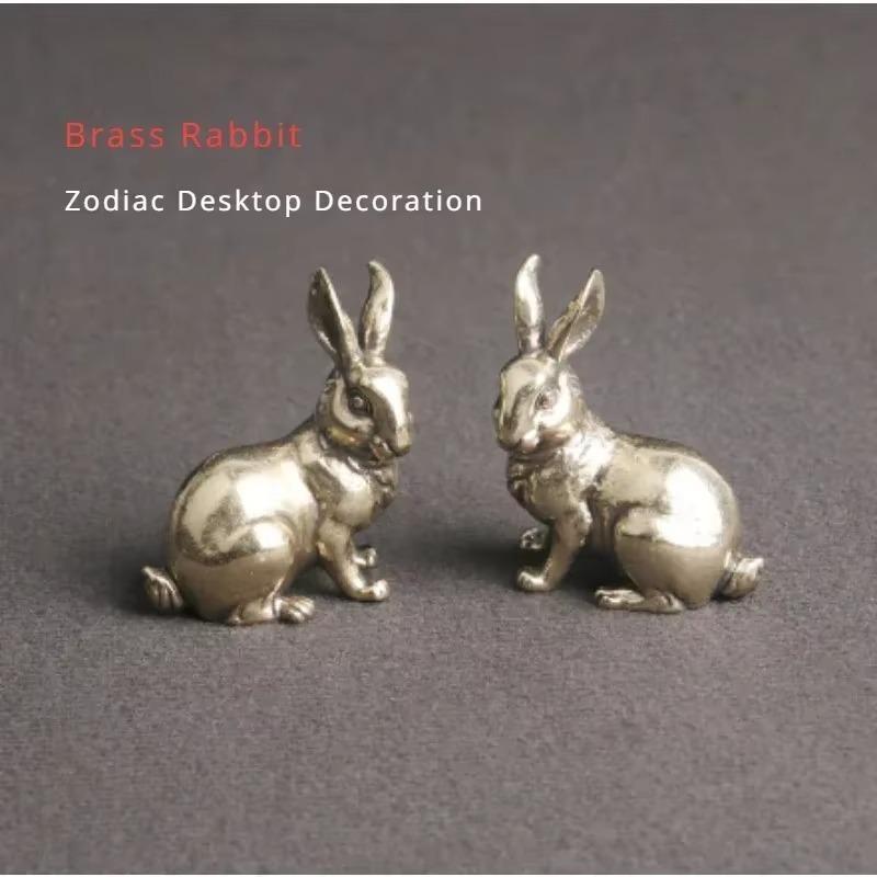 1PC Brass Rabbit A Pair of Desktop Ornaments Zodiac Rabbit Vintage Tea Favor Handle Pieces Old Copper Crafts