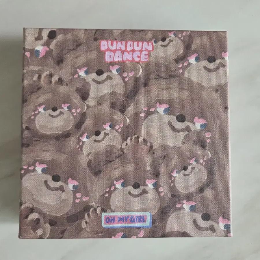 

Oh My Girl Mini Album