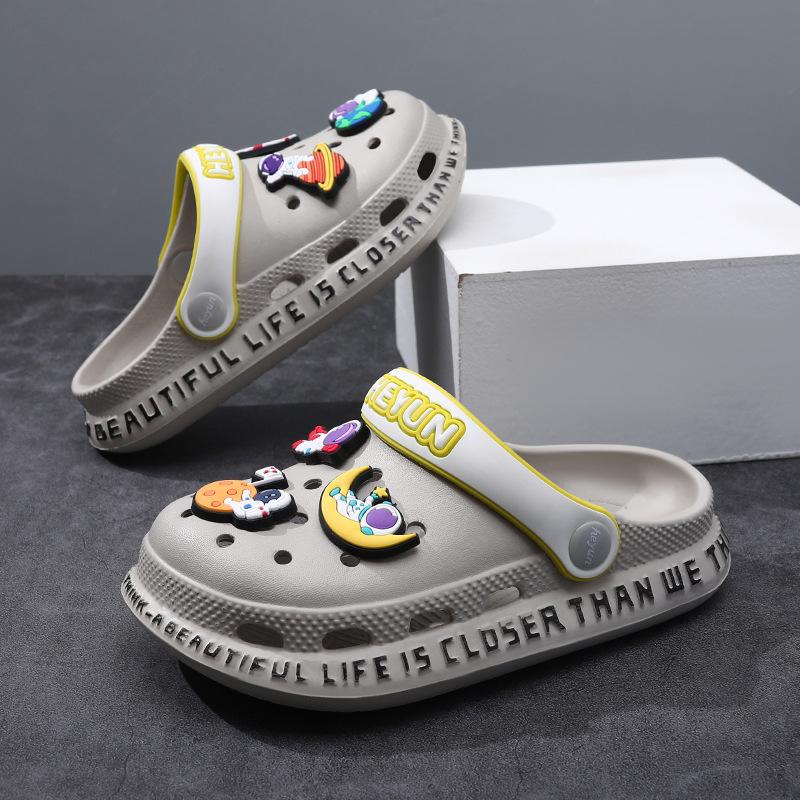 Stylish Kids Summer Hole Shoes With Cartoon Patterns Soft Eva Material For Comfort