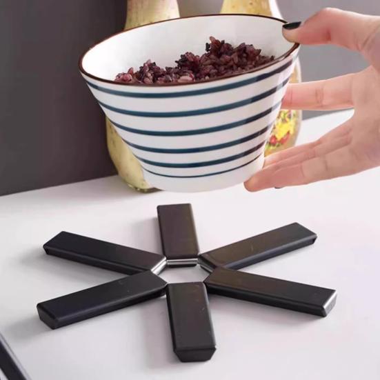 Kreativní skládací podložka odolná vůči teplu pro jídelní stůl, ochrana kuchyňské pracovní desky, prostorově úsporná ochranná podložka