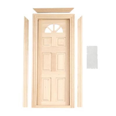 Estilos de Casa de Fazenda Rústica Porta de Madeira Sem Pintura com Janela Solar Semicircular para Arranjo de Cena de Casa de Bonecas em Escala 1/12