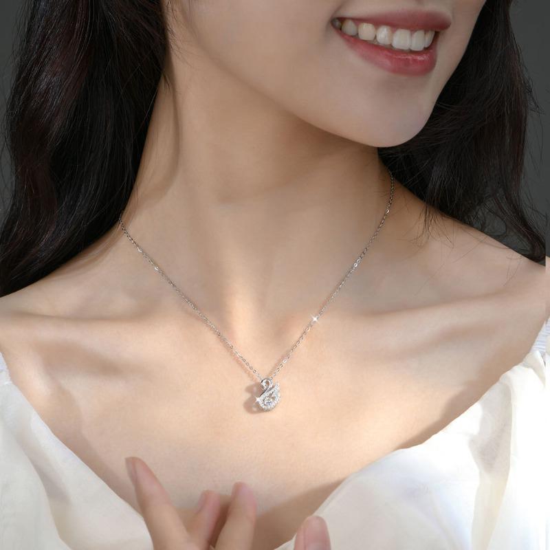 Luxury Shiny Silver Full Zircon Little Swan Pendant Necklace for Woman Summer Exquisite Collarbone Chain Jewelry Gifts