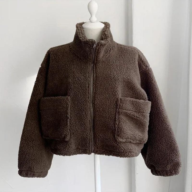 Корейский шикарный ретро-пальто из овчины на молнии с большими карманами S кофейный