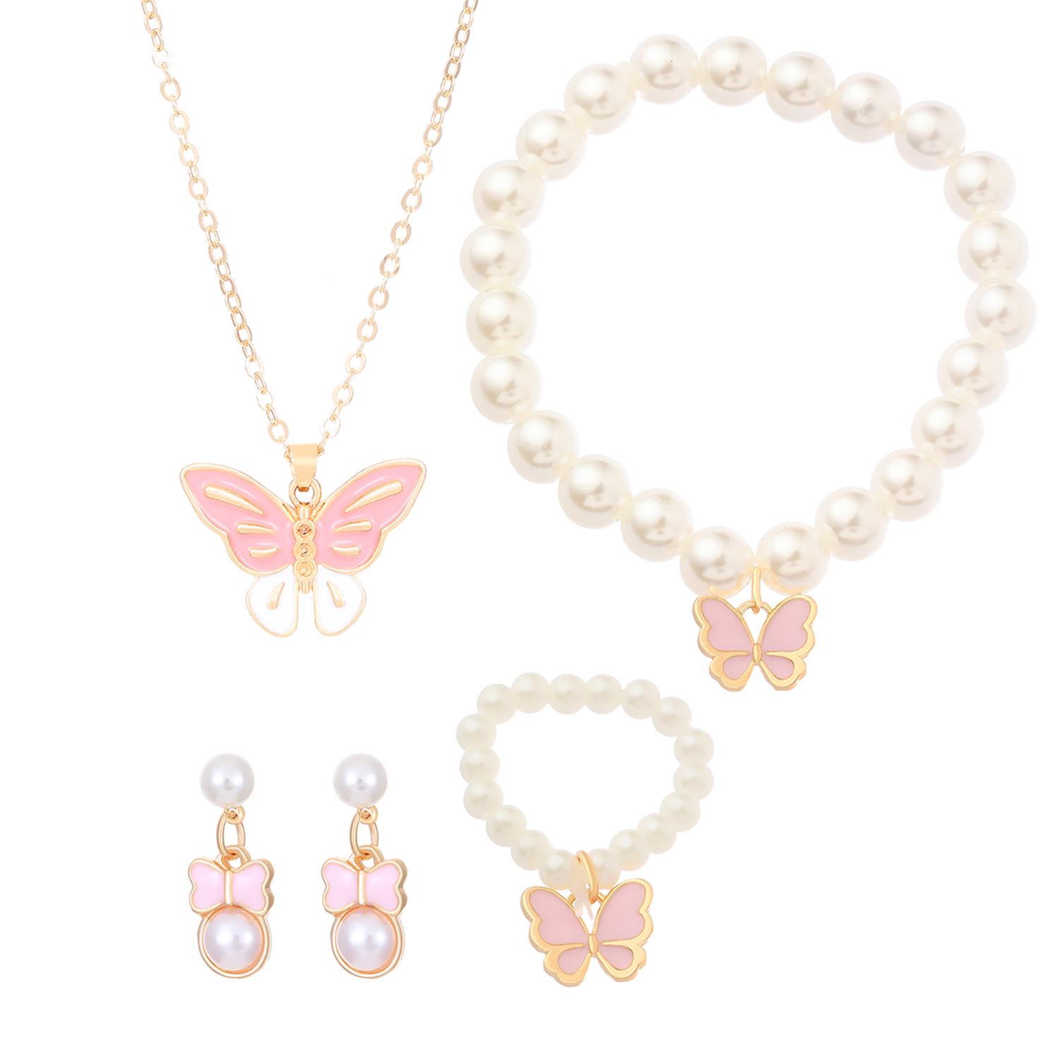 

Европейский и американский стиль набор украшений с бабочками: Ожерелье, Браслет, Серьги-пусеты и Кольцо - Женская Коллекция.