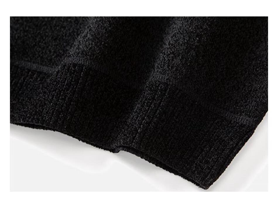 Herren-Strickpullover mit schmaler Passform und Rundhalsausschnitt – Herbst-/Winterkollektion 2024