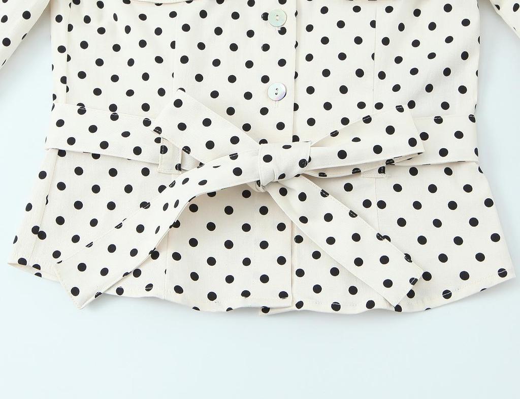Frühling 2026 Europäisches Polka-Dot Hemdjacke & Mittellange Hosen Set