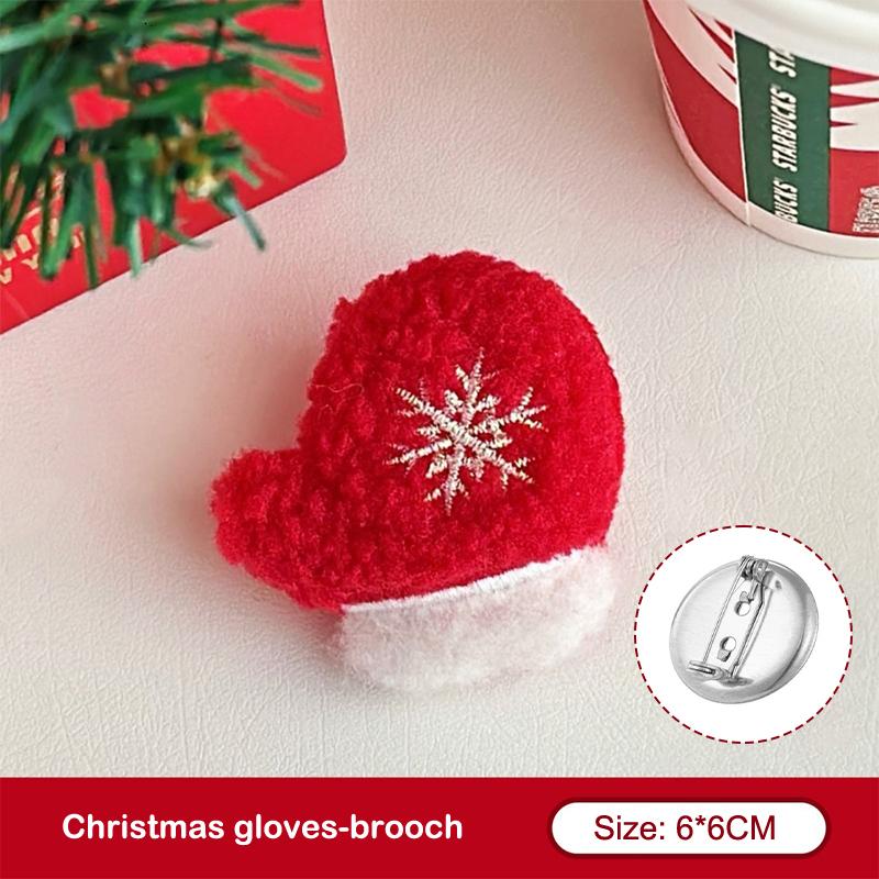 Christmas Plush Doll Brooch Christmas Tree Santa Claus Snowman Socks Pin Bag Coat Sweater Scarf Badge Pins Accessorie