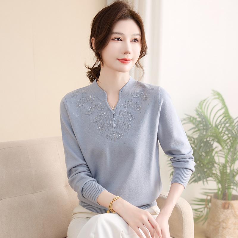 2026 Year of the Tiger Red Sweater: Stylish Base Layer for Middle-Aged & Elderly Women's Wear