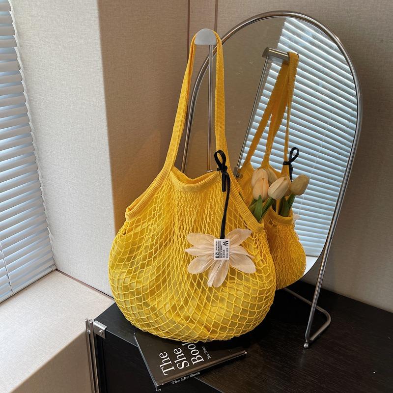 Large Capacity Hollow Woven Bag Women's Summer New Versatile Knitted Shoulder Bag Vacation Beach Bag