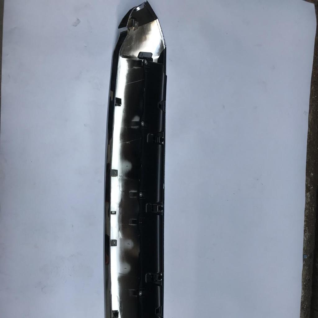 Toyota Tundra 2014-2021 Electroplated Hood Vent Trim Strip