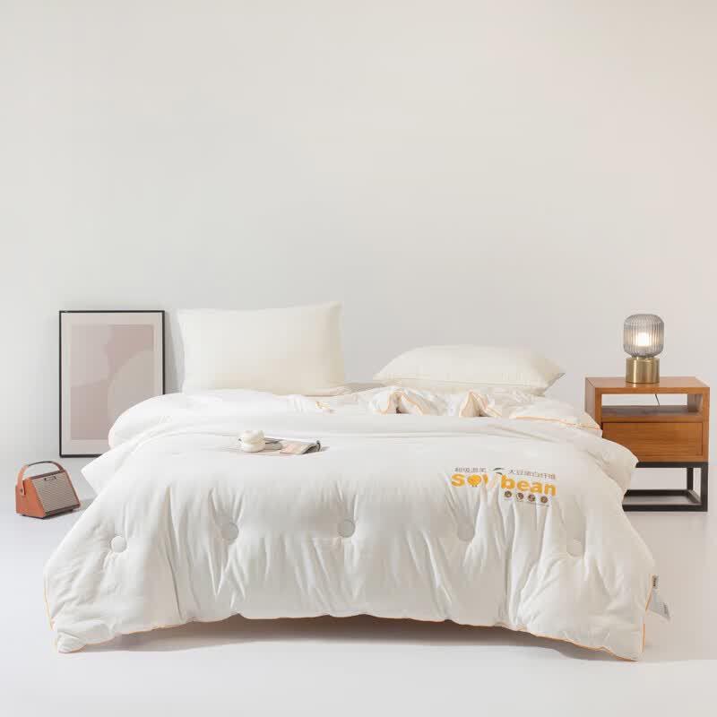 Muji All-Season Soybean Fiber Quilt