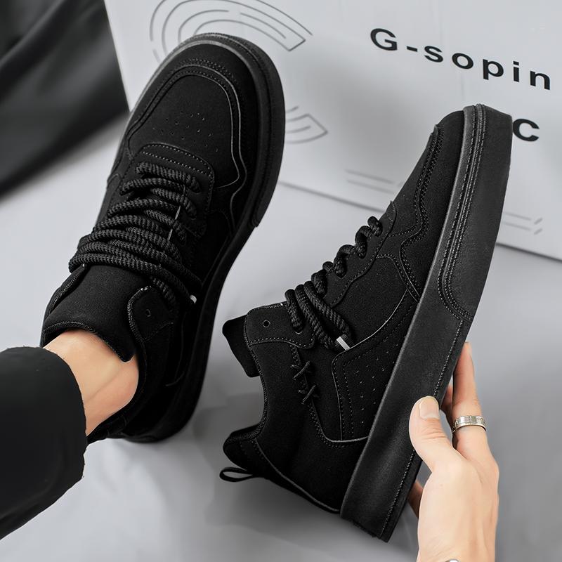 

2024 Новые повседневные дышащие модные низкие кроссовки на толстой подошве удобные спортивные кроссовки Trend Niche легкие мужские 39 чёрный