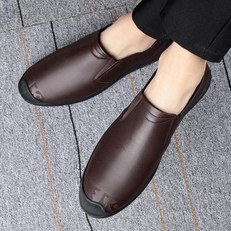 Mode Ärtor Lyxskor Herr Latskor Tide Hög Kvalitet Casual All-match Äkta Läder Mjuk Sula Loafers Nötskinnsskor Herr